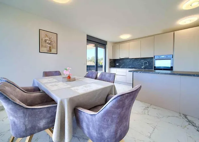 Waterfront In Krk-insel Krk 55369 Apartament